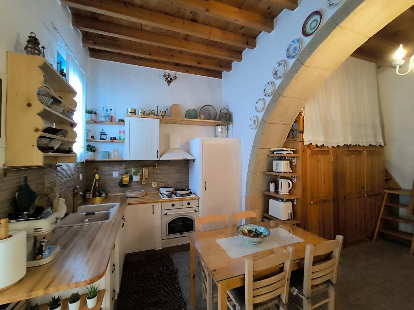 Apartment Rustic House Archangelos